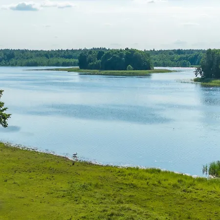 Thordom Nad Samym Jeziorem Feriehus